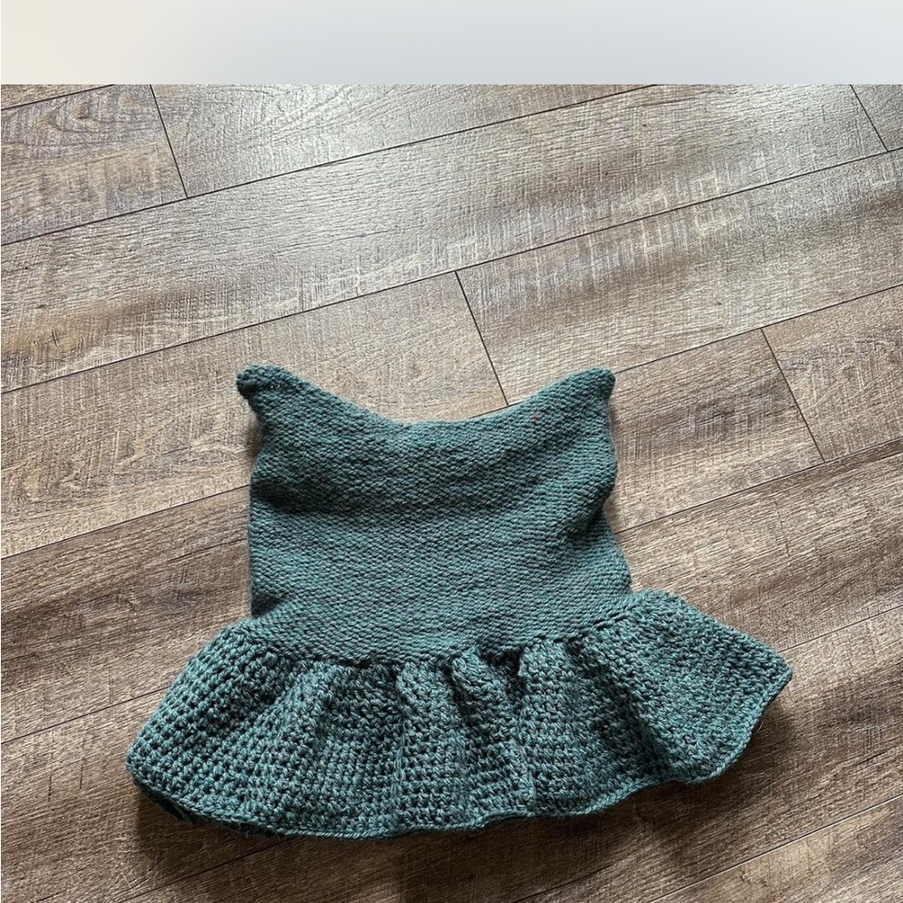 Handmade crochet/knit mini skirt - Picture 6 of 7
